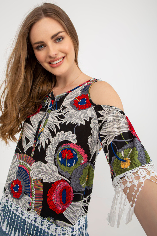 Must prindiga ja õlgadeta pluus