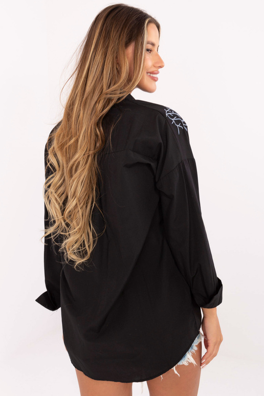 Must oversize tikandiga särk