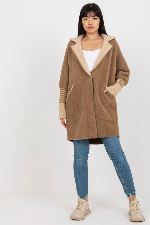 Helepruun krõpskinnitusega alpaka karv Helepruun krõpskinnitusega alpaka karv