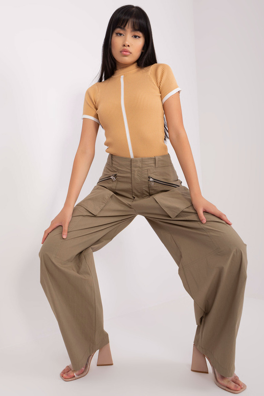 Pluus-BA-BZ-1456.72P-kaamel