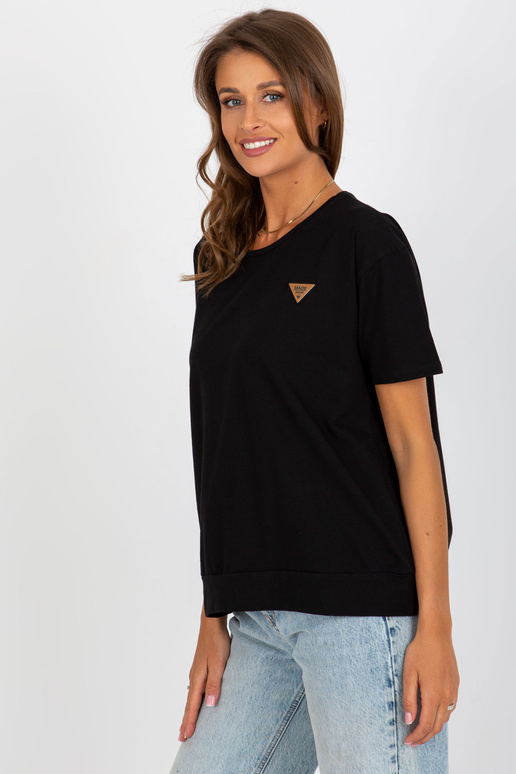 Must naiste ülisuur lühikeste...