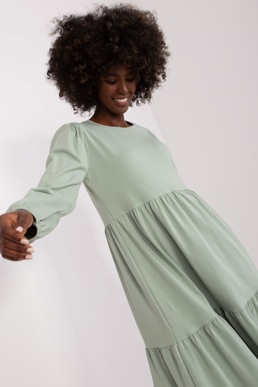 Kleit-RV-SK-5832.18X-pistaatsia Kleit-RV-SK-5832.18X-pistaatsia