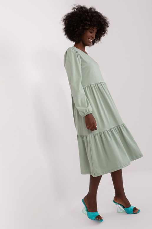 Kleit-RV-SK-5832.18X-pistaatsia Kleit-RV-SK-5832.18X-pistaatsia