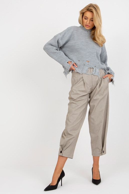 Hall asümmeetriline villase aukudega...