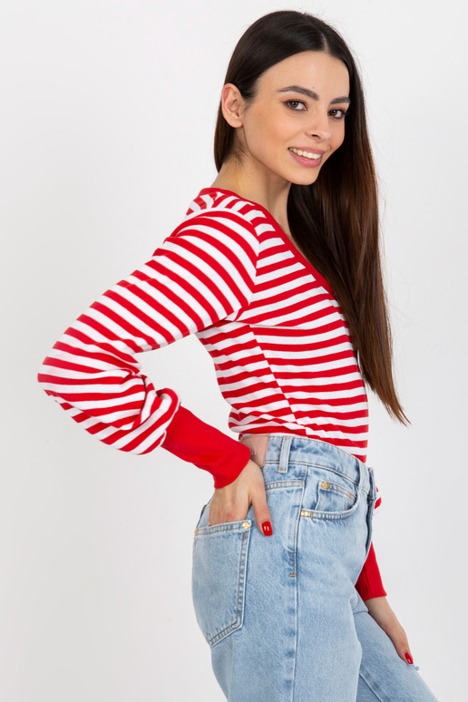 Punase ja valge soonikuga põhipluus...