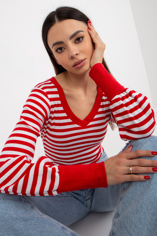 Punase ja valge soonikuga põhipluus...