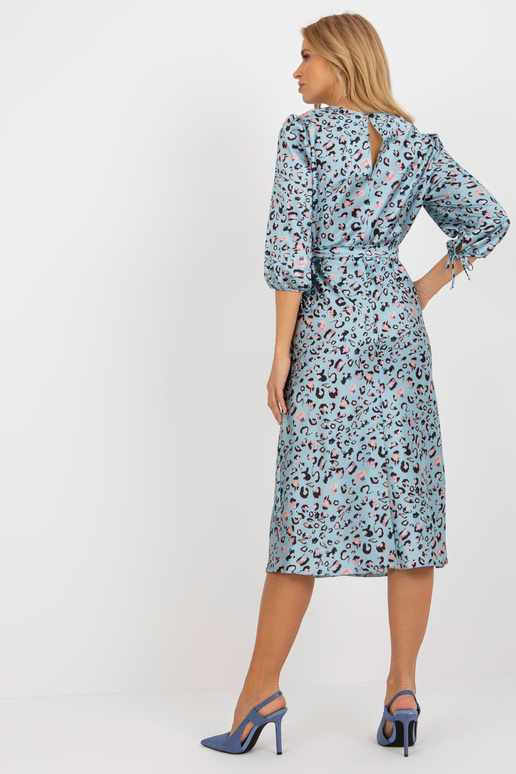 Helesinine leopterni kokteilikleit vööga