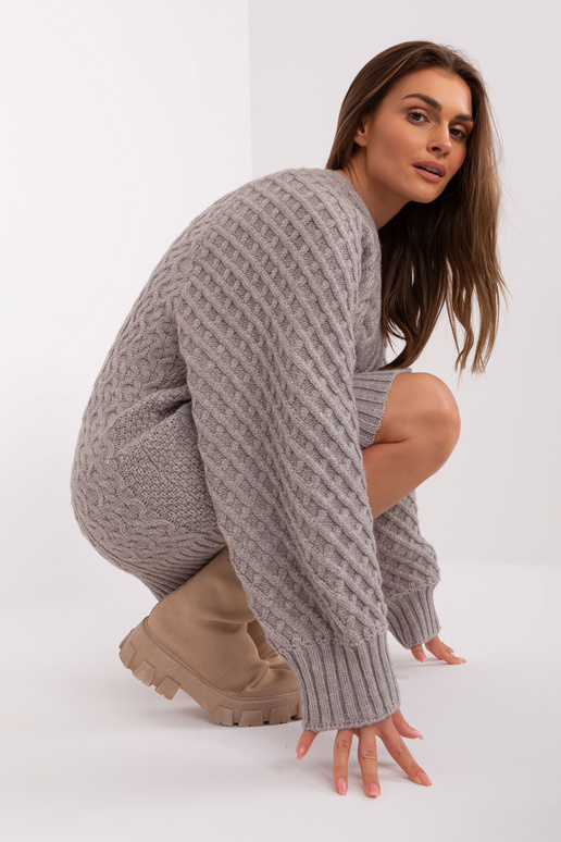 Kampsun-AT-SW-2367-2,64P-hall