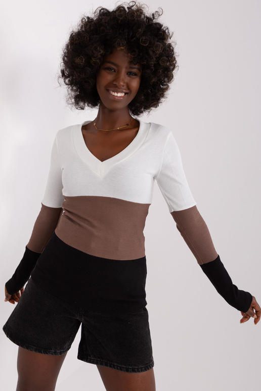 Pluus-RV-BZ-8431-1,14P-must-beež