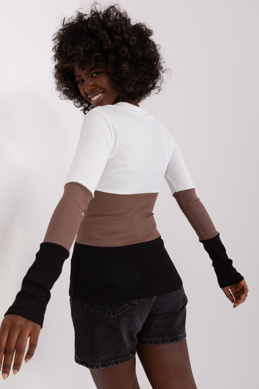 Pluus-RV-BZ-8431-1,14P-must-beež