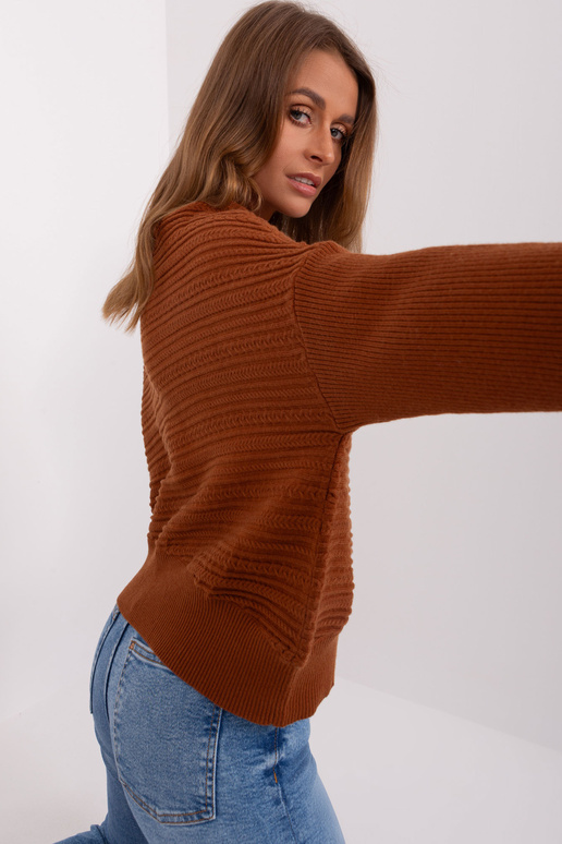 Kampsun-AT-SW-2368.36X-pruun