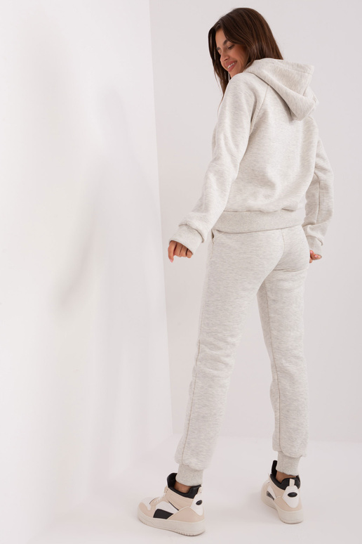 Komplekt-EM-KMPL-661.10-helehall