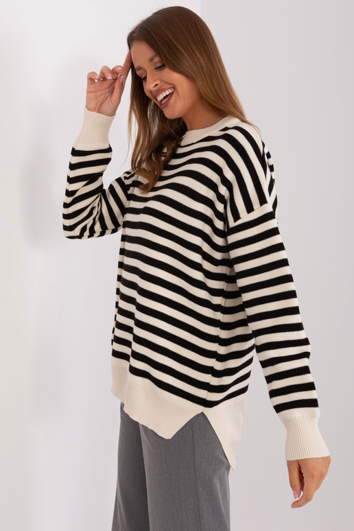 Kampsun-TO-SW-006.07-ekru