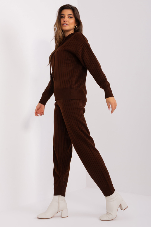 Komplekt-BA-KMPL-2211.13P-tumepruun