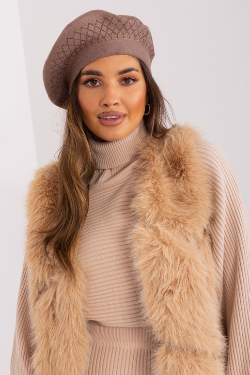 Czapka- AT-CZ-231605.21P - pruun