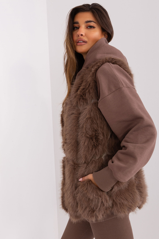 Vest-AT-KZ-2375.00P-pruun