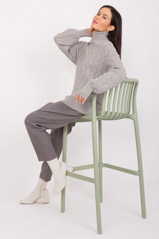 Kampsun-AT-SW-2348.88-hall