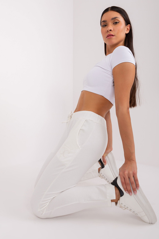 Dressipüksid-RV-DR-9249.34P-ekru