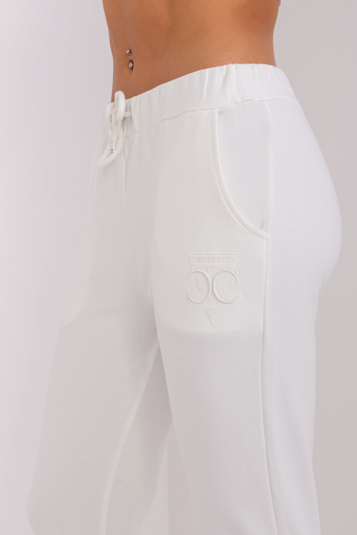 Dressipüksid-RV-DR-9249.34P-ekru