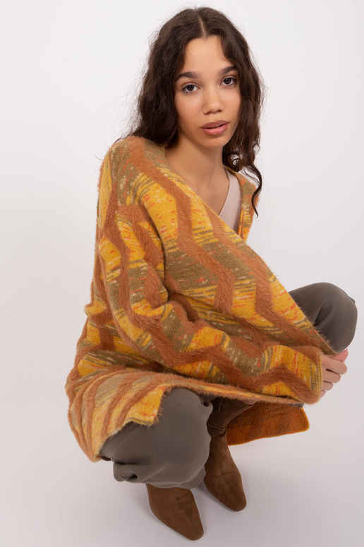 Kampsun-AT-SW-234701.34-tumekollane