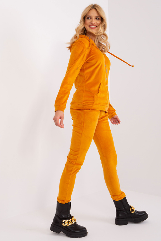 Komplekt-RV-KMPL-6087-2.31X-tumekollane