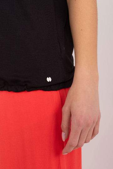 Pluus-D12100R02646A-must 2