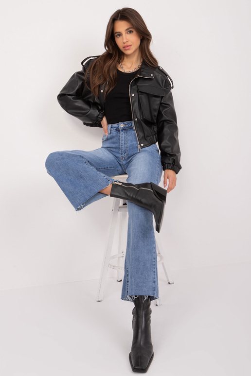 Striukė-NM-KR-DA-0937.07-juoda