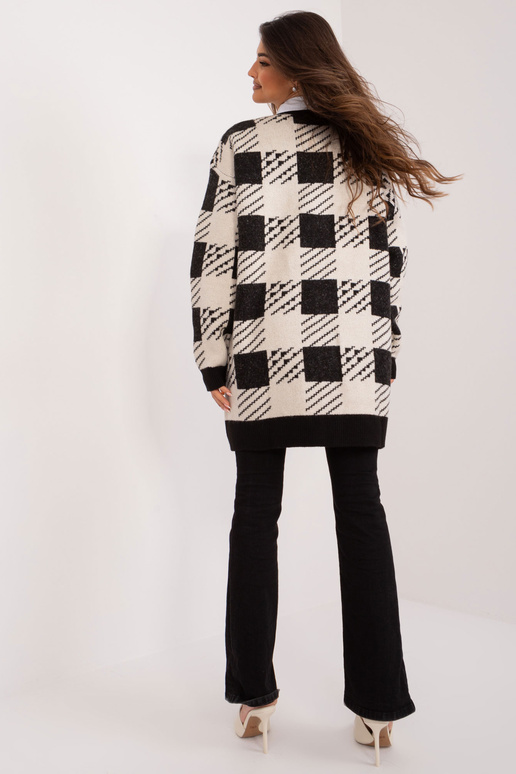 Kampsun-BA-SW-0538.29-must-beež