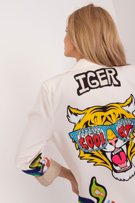 Jope-DHJ-MA-18525-7,67- valge värv