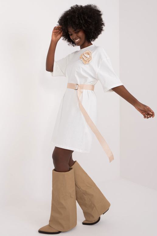 Kleit-EM-SK-825.02- valge värv