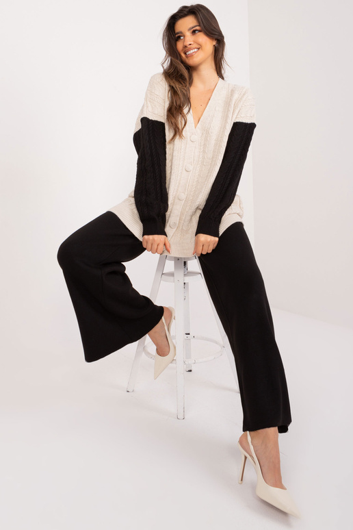 Kampsun-BA-SW-0549.32-must-beež