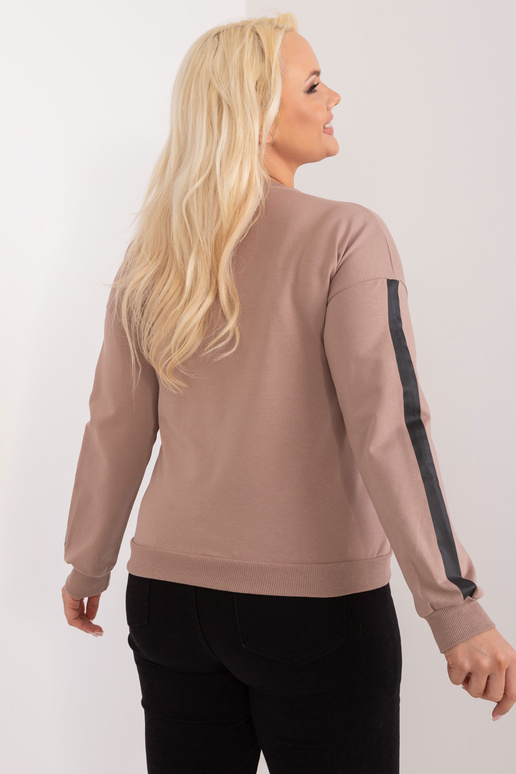 Pluus-RV-BZ-9329.57-tumebeež