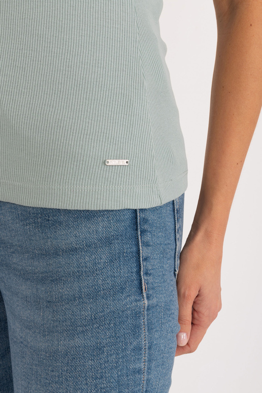 Pluus-D16113Z02637A-pistaatsia