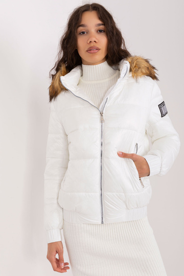 Jope-NM-KR-TR8177.96P-valge 2