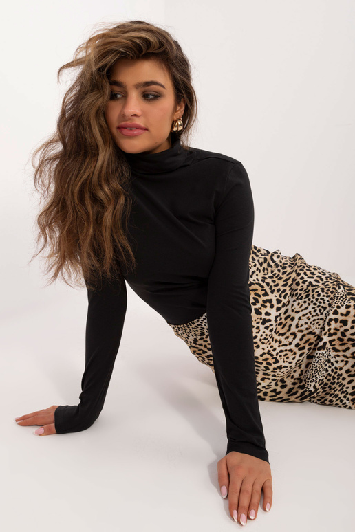 Pluus-D15200M02527B-must