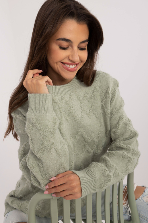 Kampsun-AT-SW-2361.61-pistaatsia