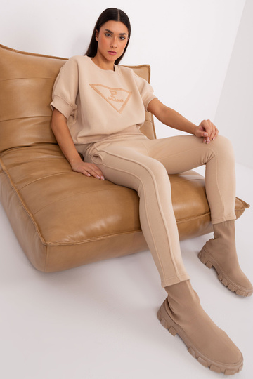 Komplet- EM-KMPL-786-1,39-beež