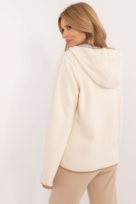 Pusa - D20001M02671A1 - helebeež