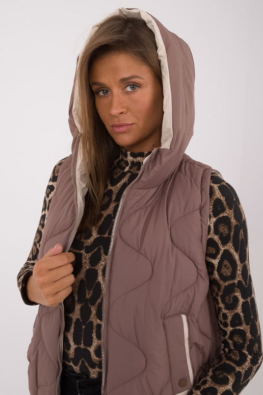 Vest-MBM-KZ-2302.27-pruun