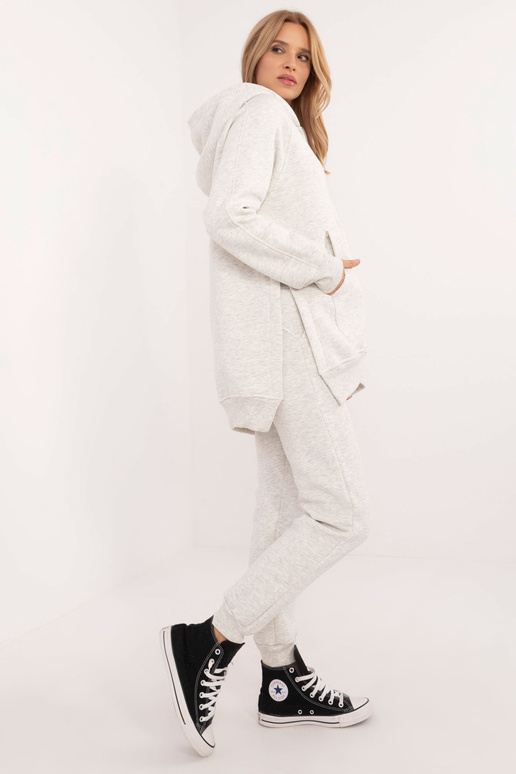 Kaheosaline komplekt...