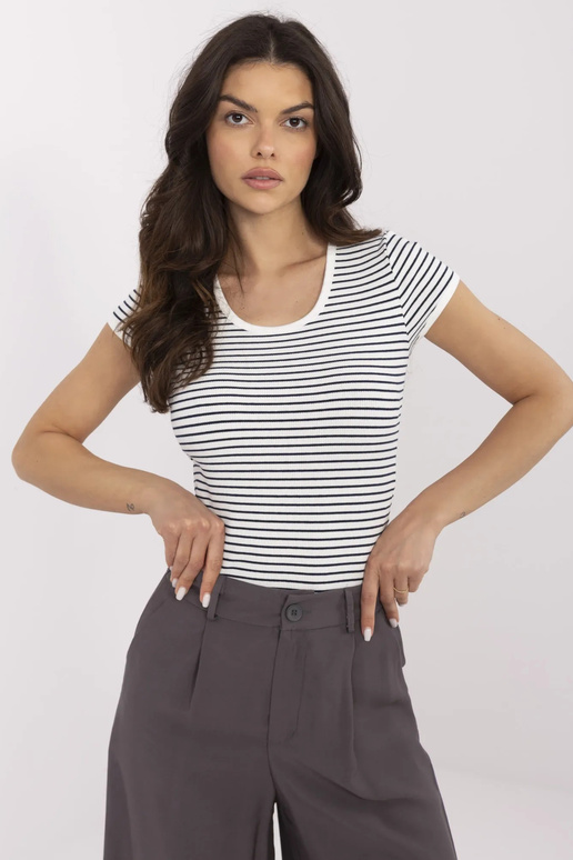 Pluus-NM-BZ-R61850.34-ekru