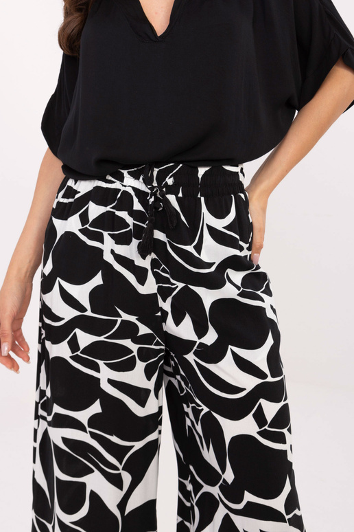 Püksid-D73771M62237F-mustad