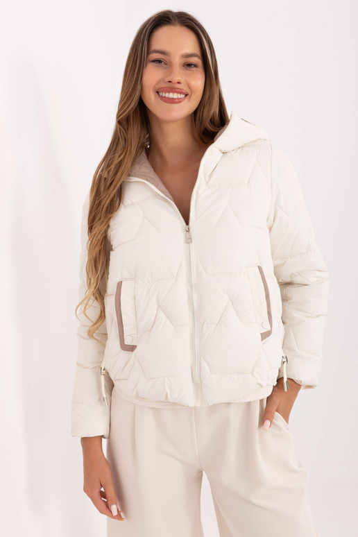 Jakk - elevandi luu värv