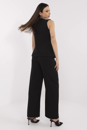 Määra -MI-KMPL-C322.68-must 2