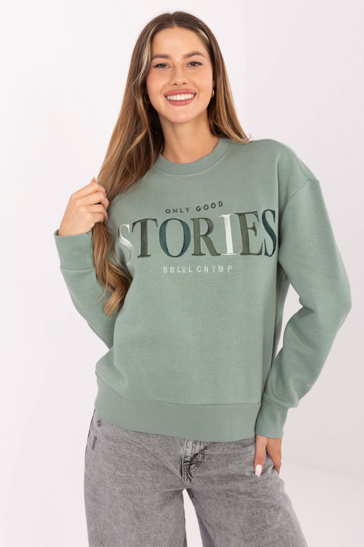 Pistatsia värvi sviiter