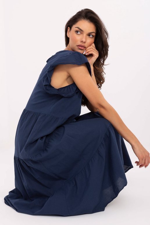 Tumedat sinine kleit Tumedat sinine kleit