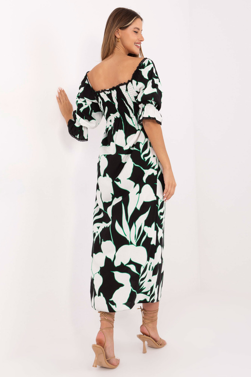 Must-valge kleit Must-valge kleit