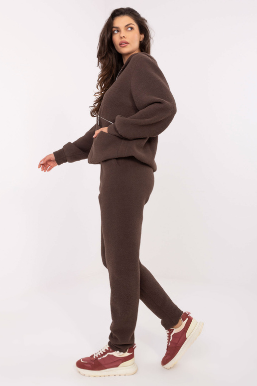 Pruun komplekt Pruun komplekt