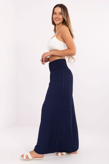 Tumedad sinised püksid 2