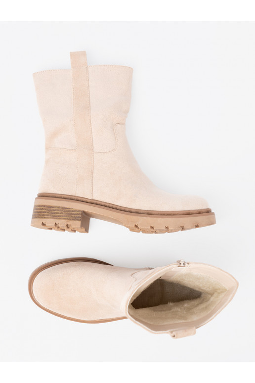 Nowoczesne  lumesaapad o prostym fasonie